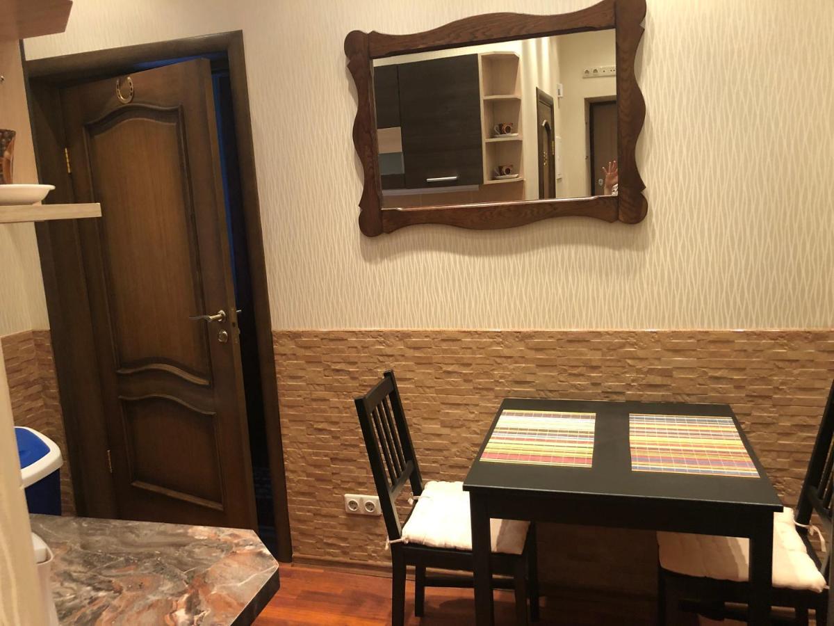 ريغا Colorful Apartment With Unique Style المظهر الخارجي الصورة